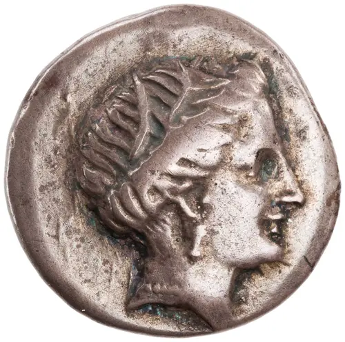 Knossos Stater (Labyrinth type) の表面（American Numismatic Society (1967.152.359)）